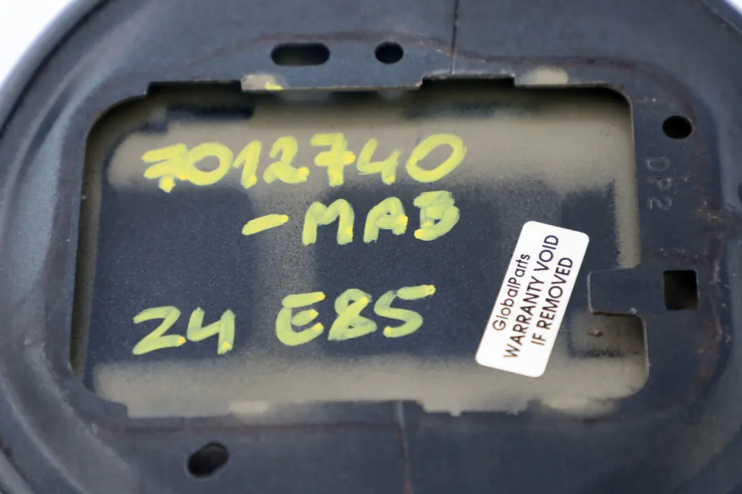 Einfüllklappe Maledivenblau 2 Metallic A15 für BMW Z4 er E85 E86 mit Teilenummer 7012740 BMW Z4 er E85 E86 Einfüllklappe Maledivenblau 2 Metallic A15 - SKU 7012740-MAB - Teilenummer 7012740