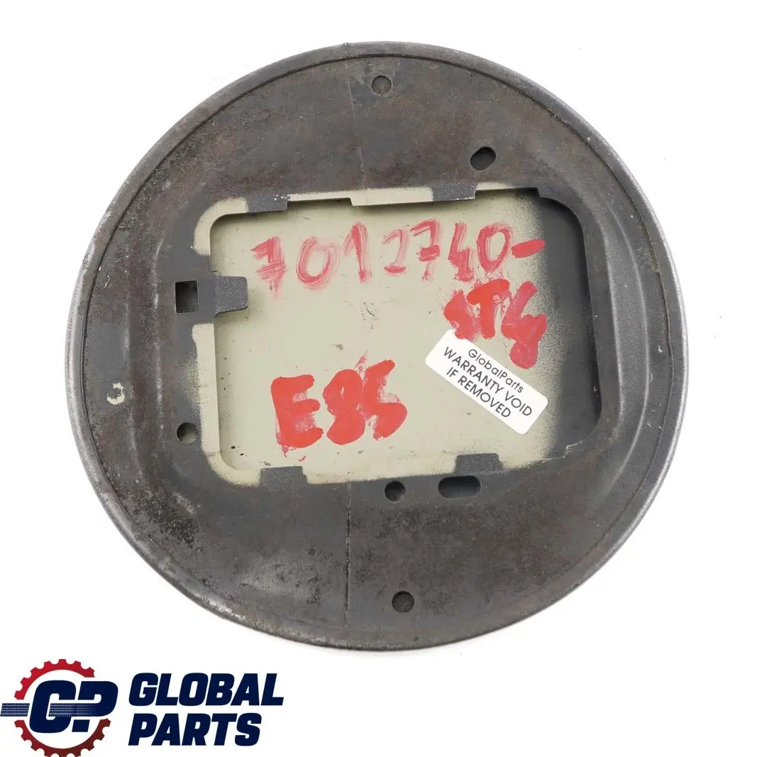 Filler Fill In Flap Cap Cover Sterlinggrau Metallic 472 Grey para BMW Z4 E85 Fuel con número de pieza 7012740 BMW Z4 E85 Fuel Filler Fill In Flap Cap Cover Sterlinggrau Metallic 472 Grey - SKU 7012740-STG - Número de pieza 7012740