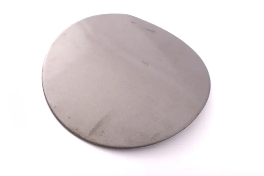 Filler Fill In Flap Cover Sterlingrau Silver to BMW Z4 Series E85 E86 Fuel with Part number 7012740 BMW Z4 Series E85 E86 Fuel Filler Fill In Flap Cover Sterlingrau Silver - SKU 7012740-STR - Part number 7012740