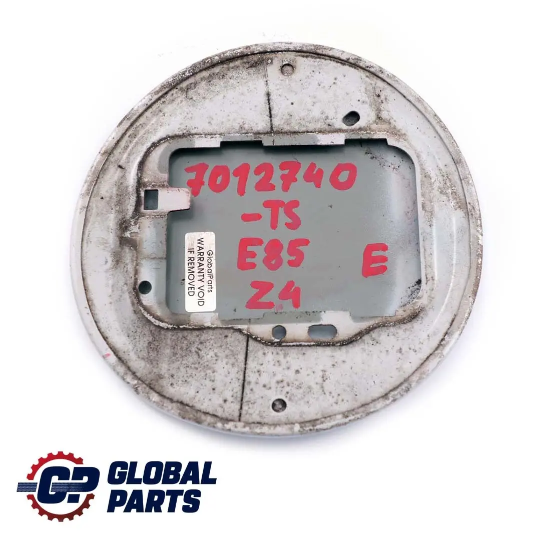 Cache pour Reservoir Argent Titane Metal 5117 pour BMW Z4 E85 E86 à propos du numéro de pièce 7012740 BMW Z4 E85 E86 Cache pour Reservoir Argent Titane Metal 5117 - SKU 7012740-TS - Numéro de pièce 7012740