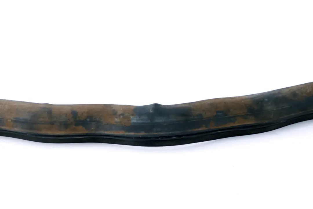 BMW E65 E66 E67 Guarnizione Scompartimento Motore - SKU 7013744 - Numero di parte 7013744