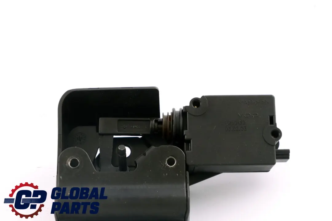 Blocco Coperchio Bagagliaio Attuatore Motore Bloccaggio per BMW E61 E65 E66 con numero di parte 7014870 BMW E61 E65 E66 Blocco Coperchio Bagagliaio Attuatore Motore Bloccaggio - SKU 7014870 - Numero di parte 7014870