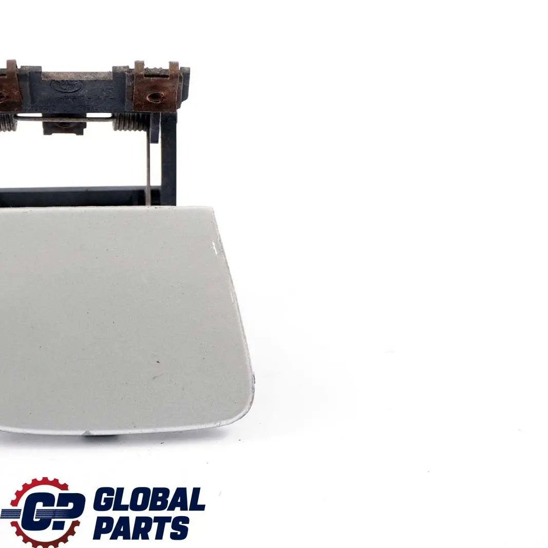 Ugello Lavafari Copertura Getto Destro Titansilber Argento per BMW E65 E66 con numero di parte 7015024 BMW E65 E66 Ugello Lavafari Copertura Getto Destro Titansilber Argento - SKU 7015024-TS - Numero di parte 7015024