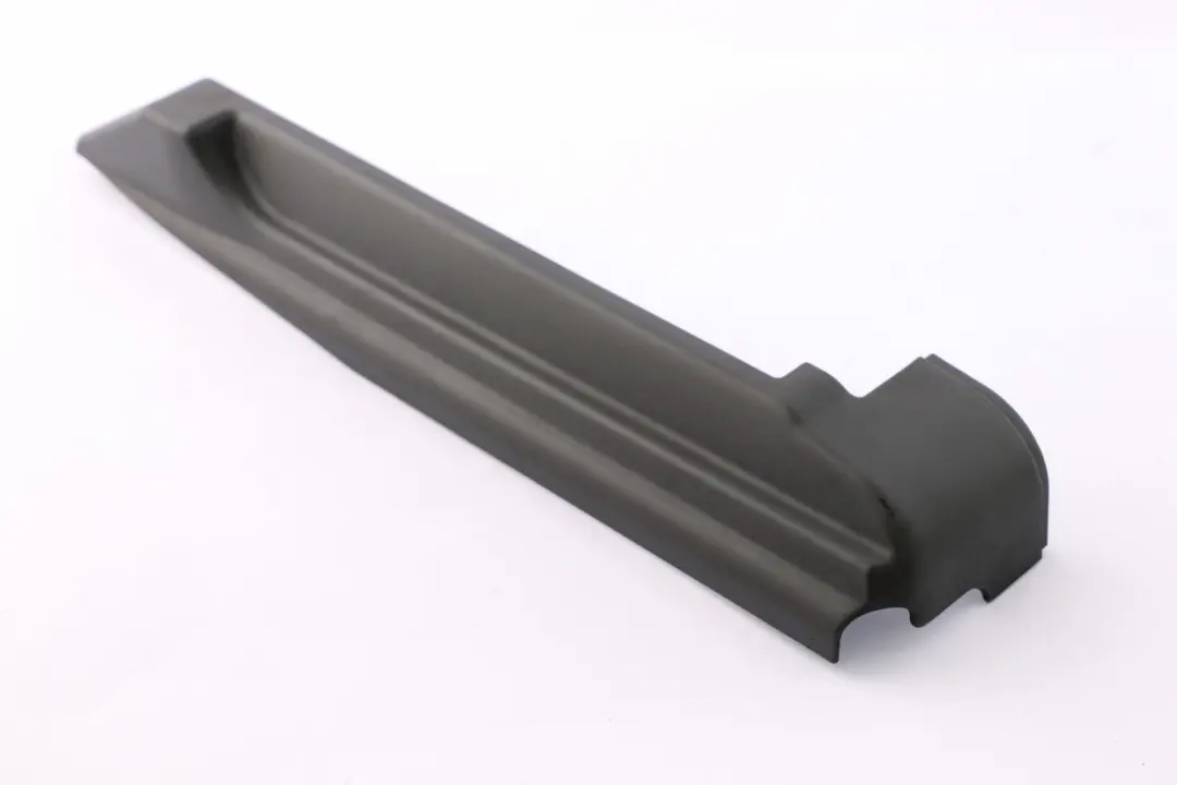 Blende Oberschiene Aussen Rechts Flanellgrau Grau 7016462 für BMW 7 er E65 mit Teilenummer 7015634 BMW 7 er E65 Blende Oberschiene Aussen Rechts Flanellgrau Grau 7016462 - SKU 7015634 - Teilenummer 7015634