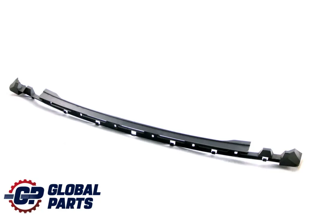BMW Z4 E85 Roadster Cabrio Pare-chocs arrière Guide de montage central - SKU 7016076 - Numéro de pièce 7016076
