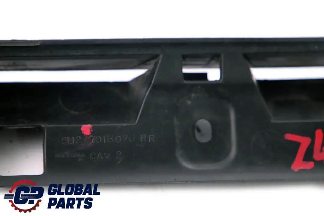 BMW Z4 E85 Roadster Cabrio Rear Bumper Centre Guide Mount Trim - SKU 7016076 - Part number 7016076