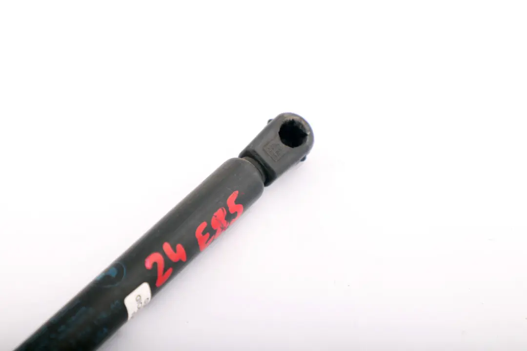 Gasdruckfeder Frontklappe für BMW Z4 er E85 E86 mit Teilenummer 7016178 BMW Z4 er E85 E86 Gasdruckfeder Frontklappe - SKU 7016178 - Teilenummer 7016178