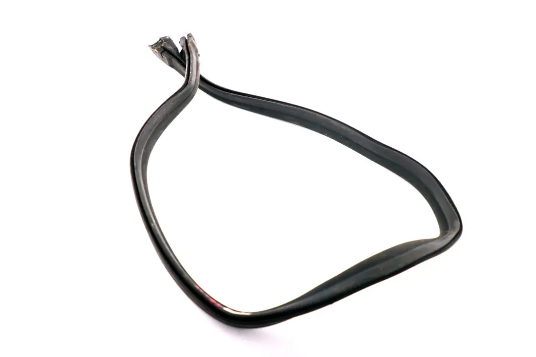 Reihe E85 E86 Gummidichtung an der Fronthaube 5171 für BMW Z4 mit Teilenummer 7016192 BMW Z4 Reihe E85 E86 Gummidichtung an der Fronthaube 5171 - SKU 7016192 - Teilenummer 7016192