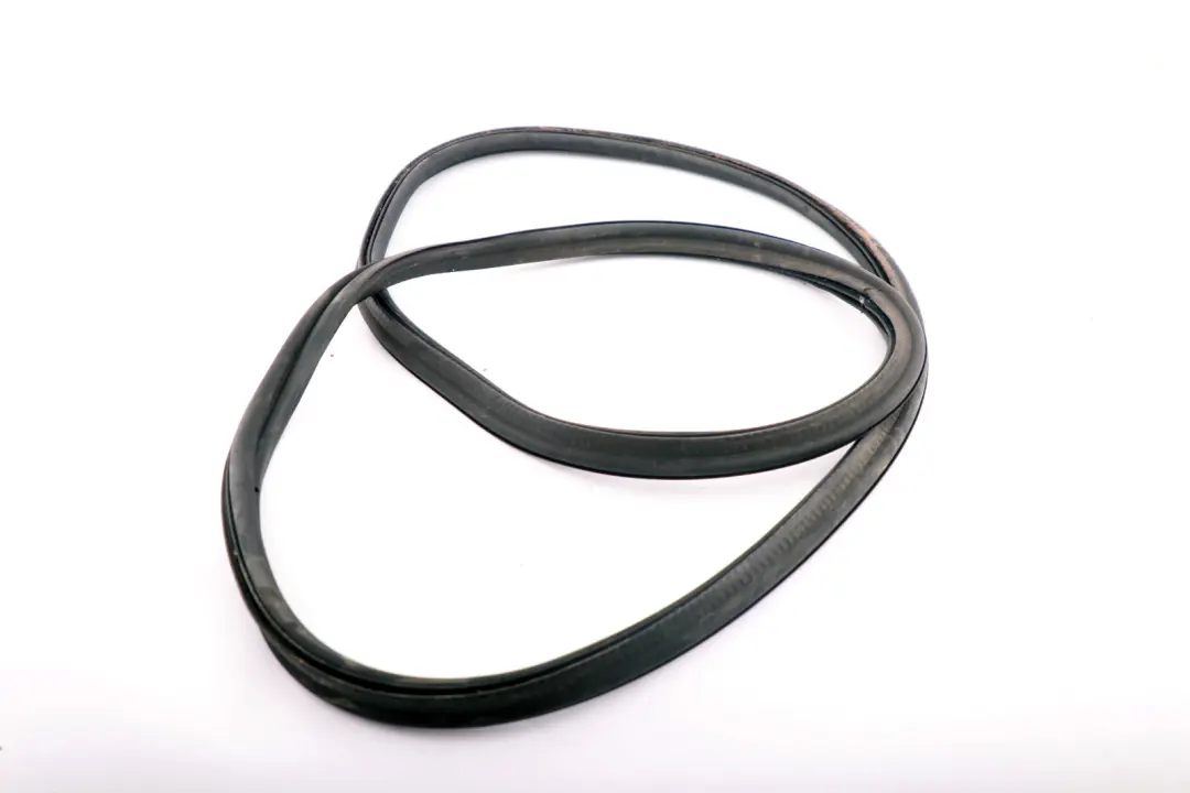 Tapa del Maletero Trasero Puerta Trasera Junta de Goma Sellado para BMW E85 con número de pieza 7016194 BMW E85 Tapa del Maletero Trasero Puerta Trasera Junta de Goma Sellado - SKU 7016194 - Número de pieza 7016194