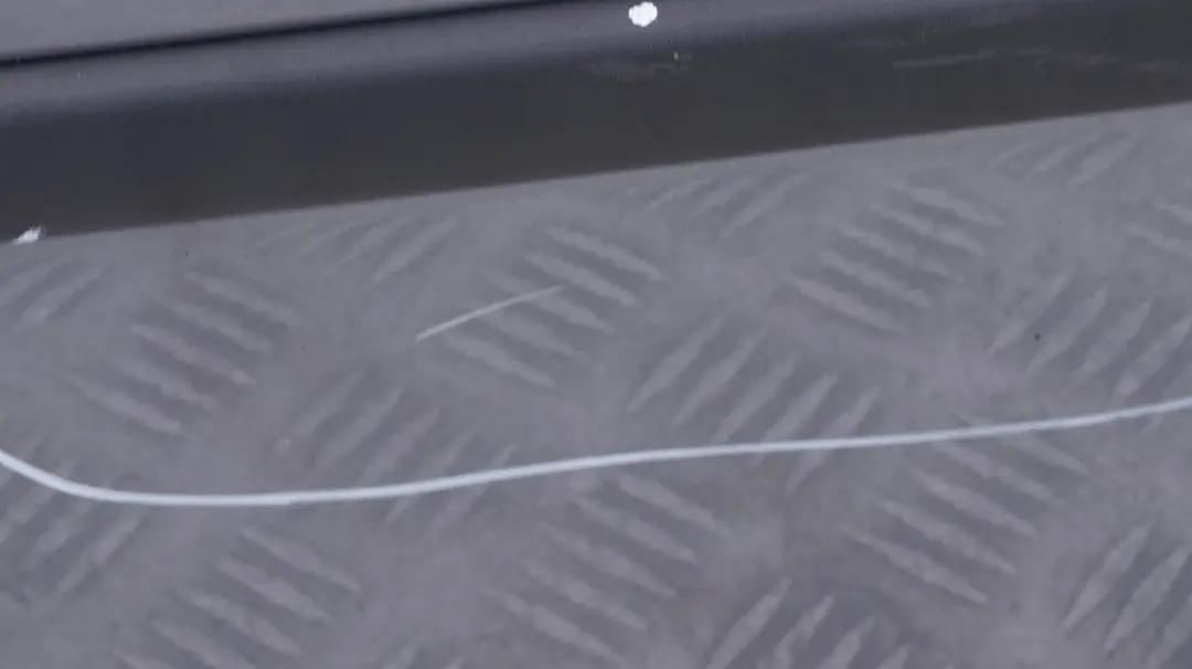 Front Right Door O/S Silbergrau Silver Grey Metallic to BMW 3 Series E46 Compact with Part number 7016239 BMW 3 Series E46 Compact Front Right Door O/S Silbergrau Silver Grey Metallic - SKU 7016240-SBG - Part number 7016239