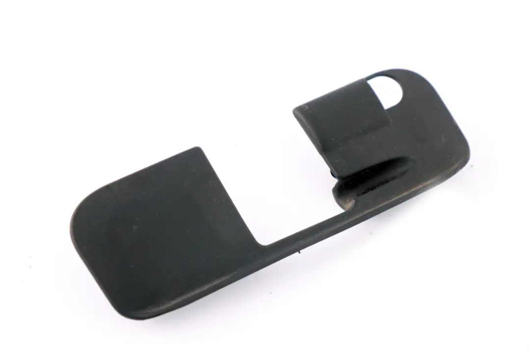 Abdeckung Scharnier Rechts Heckklappe/Schliesssystem für BMW 3 er E46 mit Teilenummer 7016520 BMW 3 er E46 Abdeckung Scharnier Rechts Heckklappe/Schliesssystem - SKU 7016520 - Teilenummer 7016520