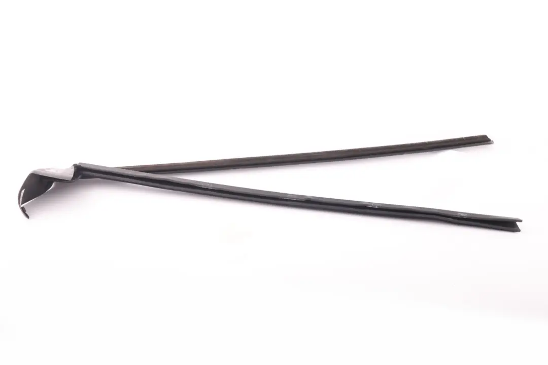 BMW Z4 Series E85 E86 Outer Weatherstrip Gasket Seal Left N/S - SKU 7016637 - Part number 7016637