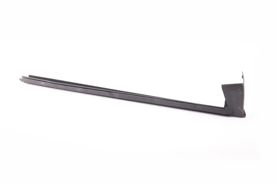BMW Z4 Reihe E85 E86 Schachtabdeckung links 5133 - SKU 7016637 - Teilenummer 7016637