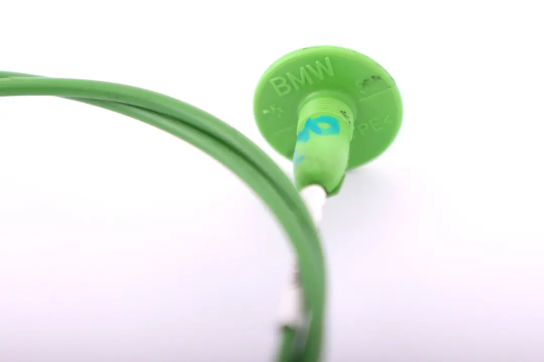 Estrazione Striscia di Emergenza Carburante per BMW Serie 1 3 F20 F30 Mini F55 con numero di parte 7016702 BMW Serie 1 3 F20 F30 Mini F55 Estrazione Striscia di Emergenza Carburante - SKU 7016702 - Numero di parte 7016702