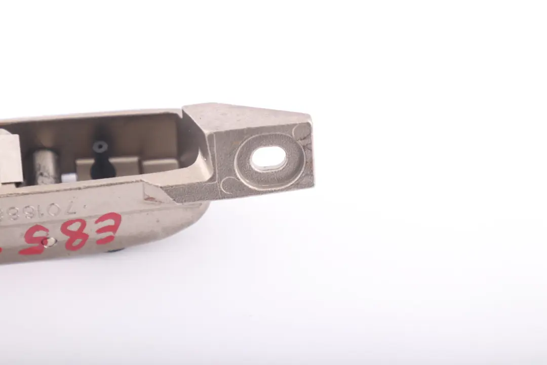 Plaque de Base A Gauche pour BMW Z4 E85 Roadster Cabriolet la à propos du numéro de pièce 7016885 BMW Z4 E85 Roadster Cabriolet la Plaque de Base A Gauche - SKU 7016885 - Numéro de pièce 7016885