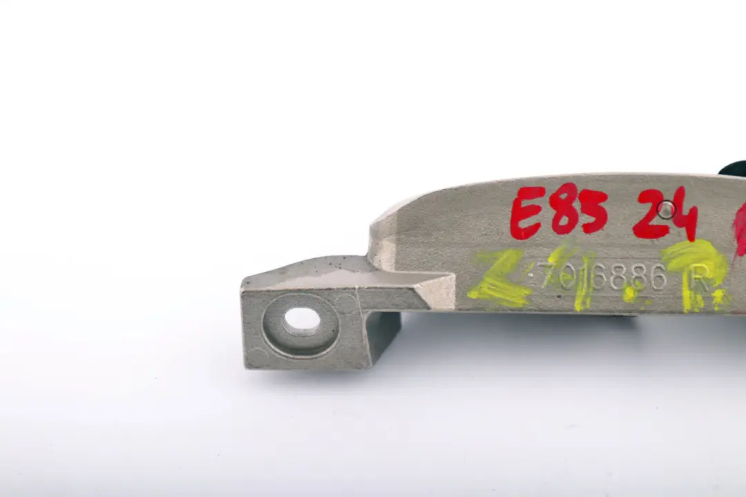 Zaczep Zamek Rygiel Dachu Prawy do BMW E85 Z4 o numerze 7016886 BMW E85 Z4 Zaczep Zamek Rygiel Dachu Prawy - SKU 7016886 - Numer Części 7016886