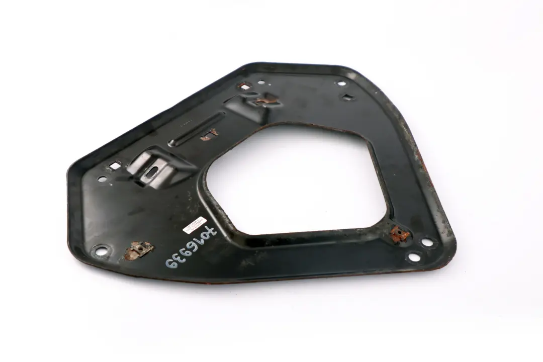 Płyta blacha usztywniająca tylna do BMW E85 E86 Z4 o numerze 7016939 BMW E85 E86 Z4 Płyta blacha usztywniająca tylna - SKU 7016939 - Numer Części 7016939