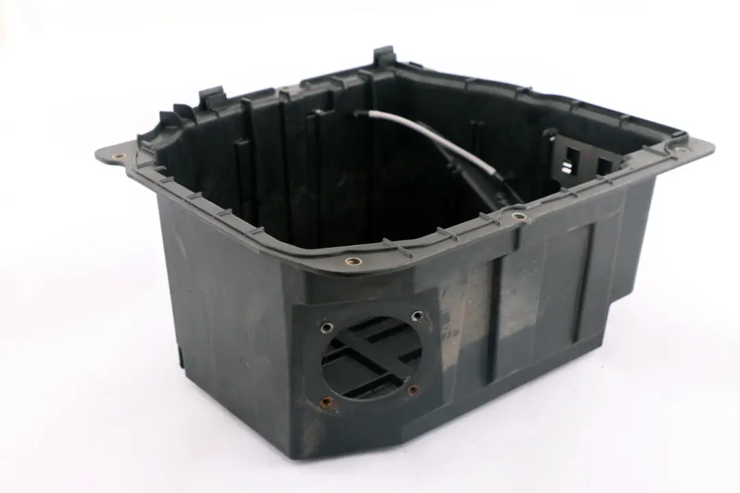 Multifunctional Pan Trunk Floor Boot Battery Box Storage to BMW Z4 E85 E86 with Part number 7016956 BMW Z4 E85 E86 Multifunctional Pan Trunk Floor Boot Battery Box Storage - SKU 7016956 - Part number 7016956