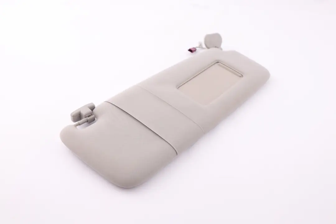 Sun Visor Lamp Light Cover Right O/S Cloth Steingrau Grey to BMW E65 E66 with Part number 7017792 BMW E65 E66 Sun Visor Lamp Light Cover Right O/S Cloth Steingrau Grey - SKU 7017792 - Part number 7017792