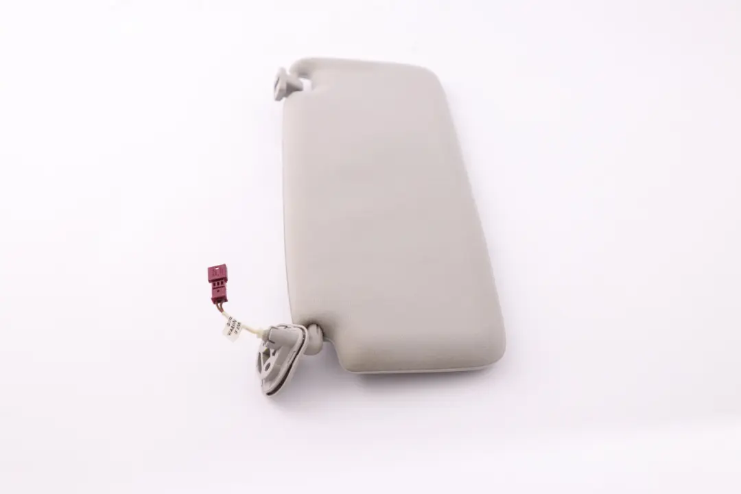 Visera parasol Luz Cubierta Derecha Tela Steingrau Gris para BMW E65 E66 con número de pieza 7017792 BMW E65 E66 Visera parasol Luz Cubierta Derecha Tela Steingrau Gris - SKU 7017792 - Número de pieza 7017792