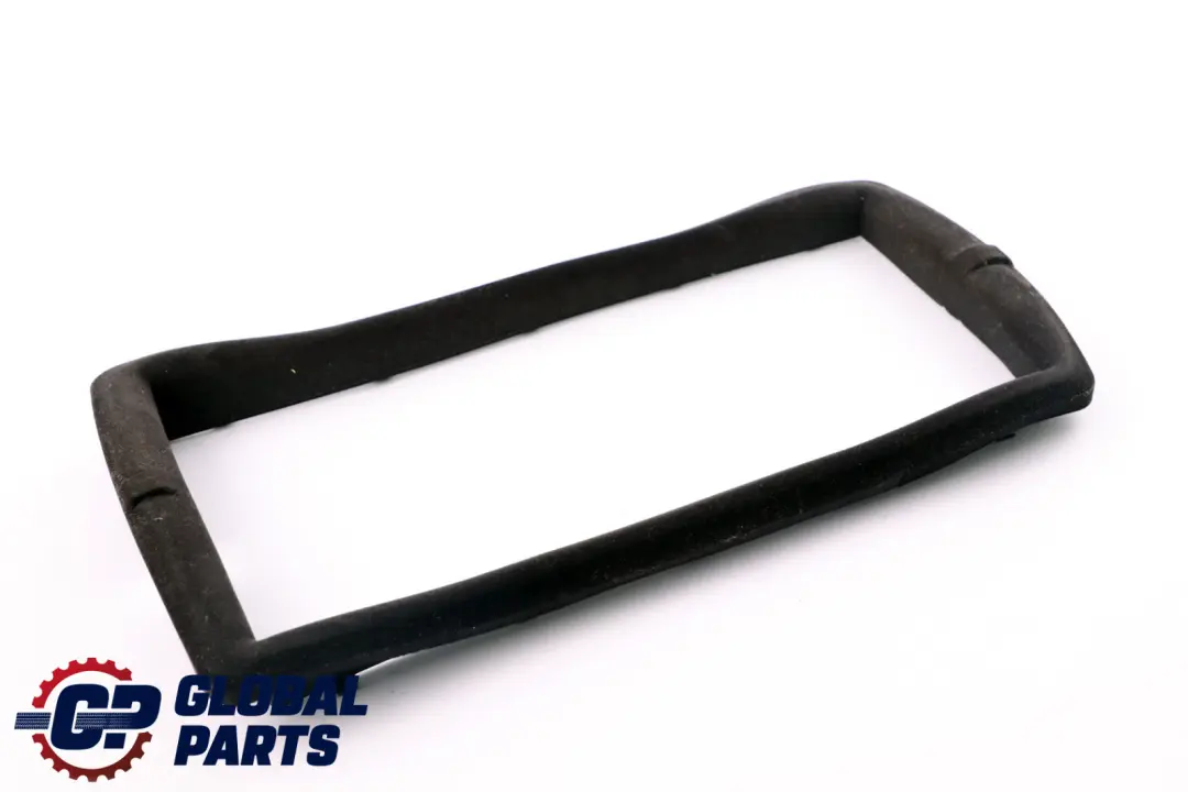 BMW E65 E66 E67 Uszczelka schowka podłokietnika - SKU 7018120 - Numer Części 7018120