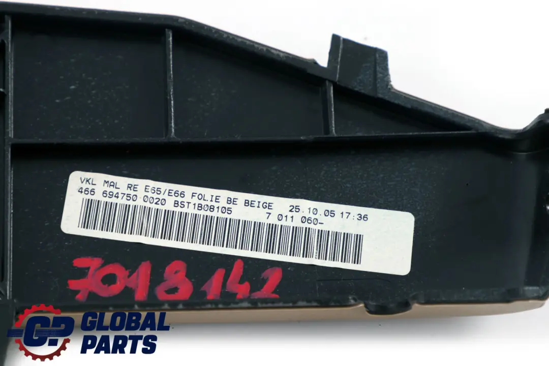 Set Cover Centre Armrest Front Leather Beige to BMW 7 Series E65 E66 E67 with Part number 7018142 BMW 7 Series E65 E66 E67 Set Cover Centre Armrest Front Leather Beige - SKU 7018142 - Part number 7018142