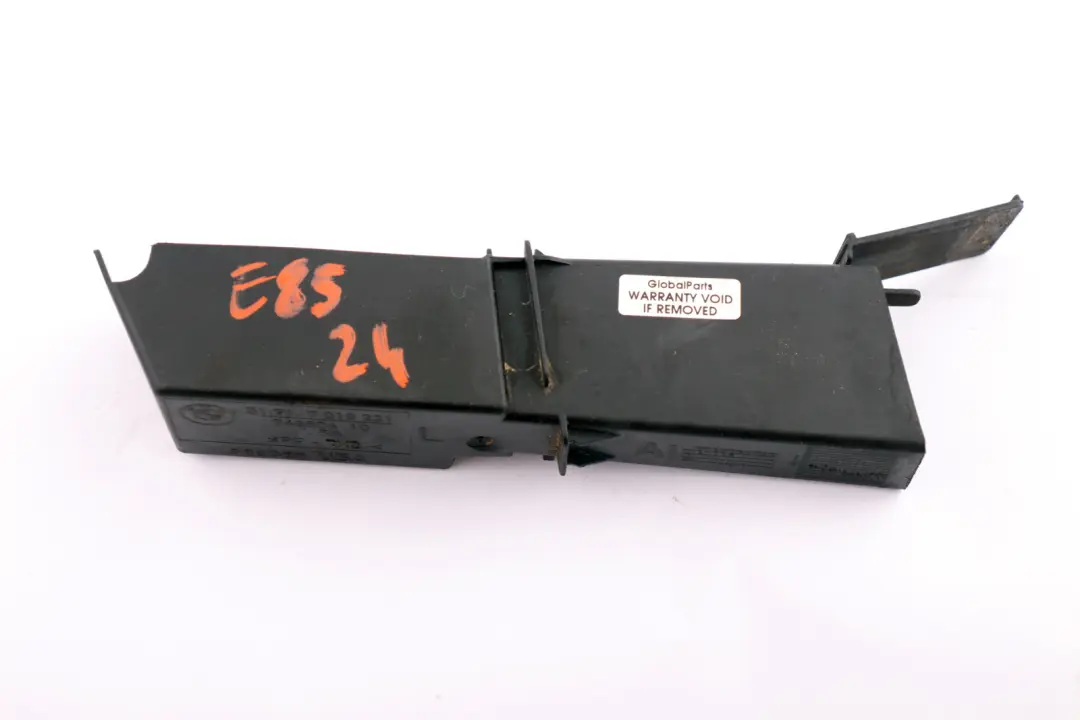 BMW Serie Z4 E85 E86 Drenaje De Agua Izquierda - SKU 7018221 - Número de pieza 7018221