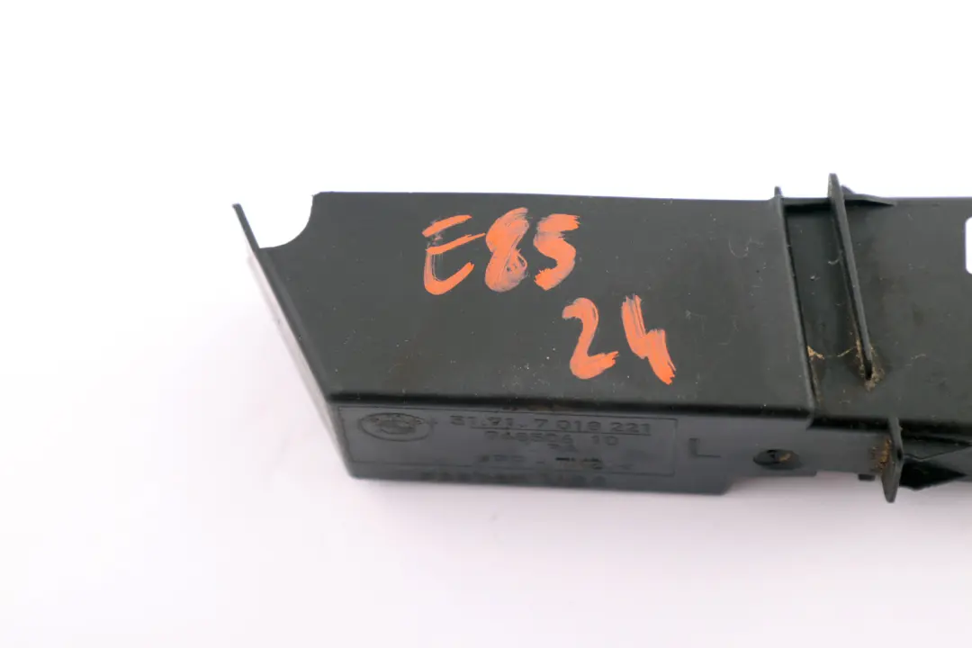 BMW Z4 E85 E86 Odpływ wody lewy - SKU 7018221 - Numer Części 7018221