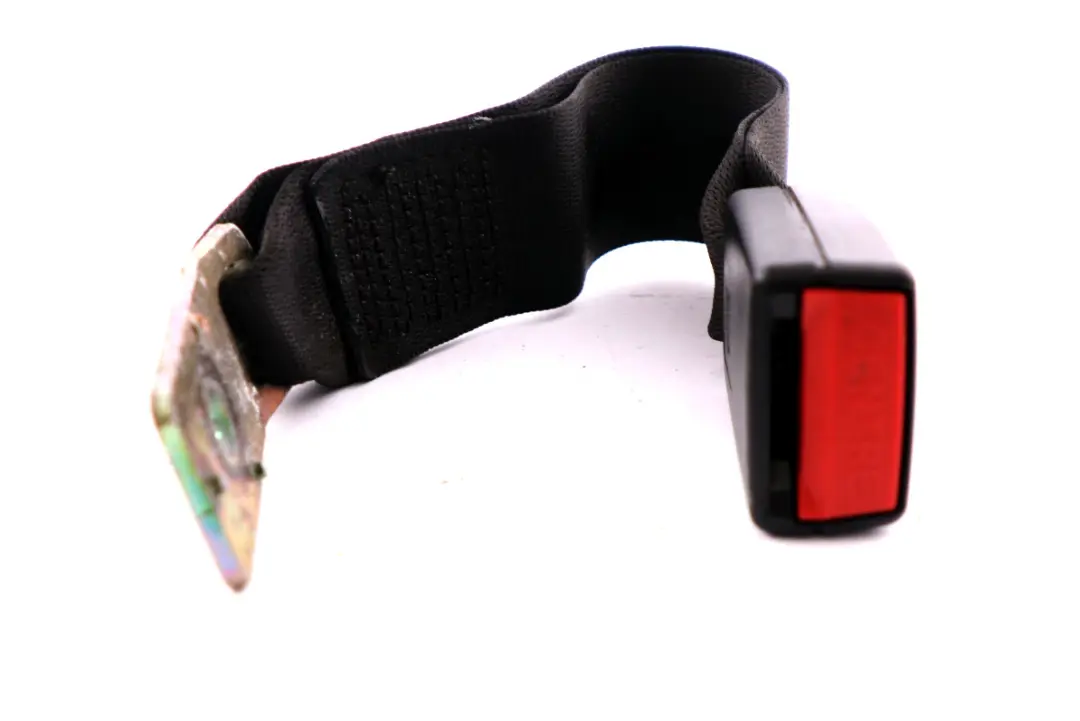 Lower Belt Rear Centre Buckle 9117249 to BMW 7 Series E65 E66 E67 with Part number 7018249 BMW 7 Series E65 E66 E67 Lower Belt Rear Centre Buckle 9117249 - SKU 7018249 - Part number 7018249