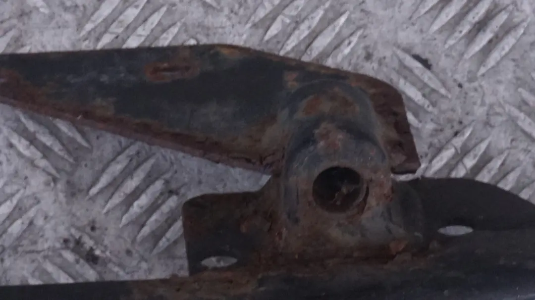 BMW E53 Soporte Parachoques Trasero Crash Bar Remolque Bisagra Refuerzo - SKU 7019019 - Número de pieza 7019019