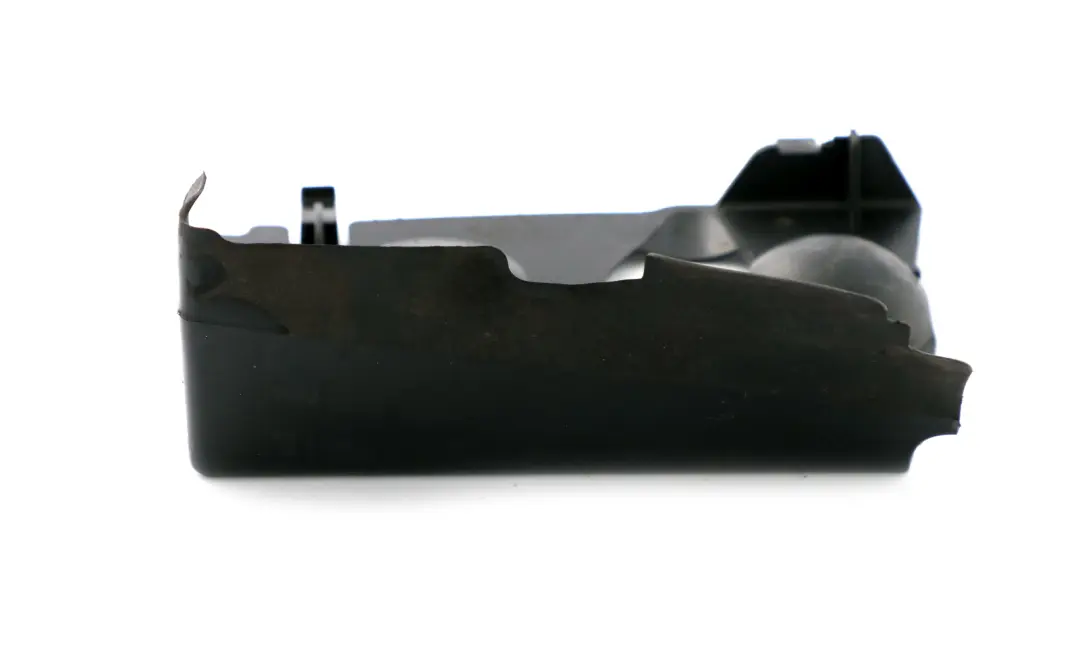 BMW 7 Series E65 E66 E67 Cover Front Right Air Duct O/S - SKU 7020418 - Part number 7020418