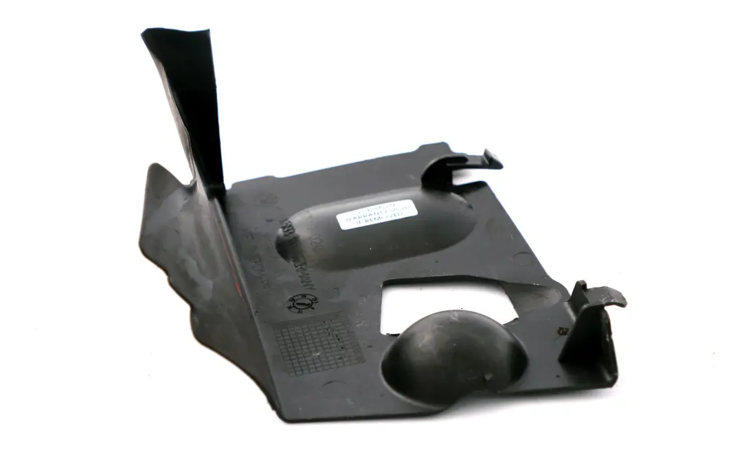 Front Right Air Duct O/S to BMW 7 Series E65 E66 E67 Cover with Part number 7020418 BMW 7 Series E65 E66 E67 Cover Front Right Air Duct O/S - SKU 7020418 - Part number 7020418