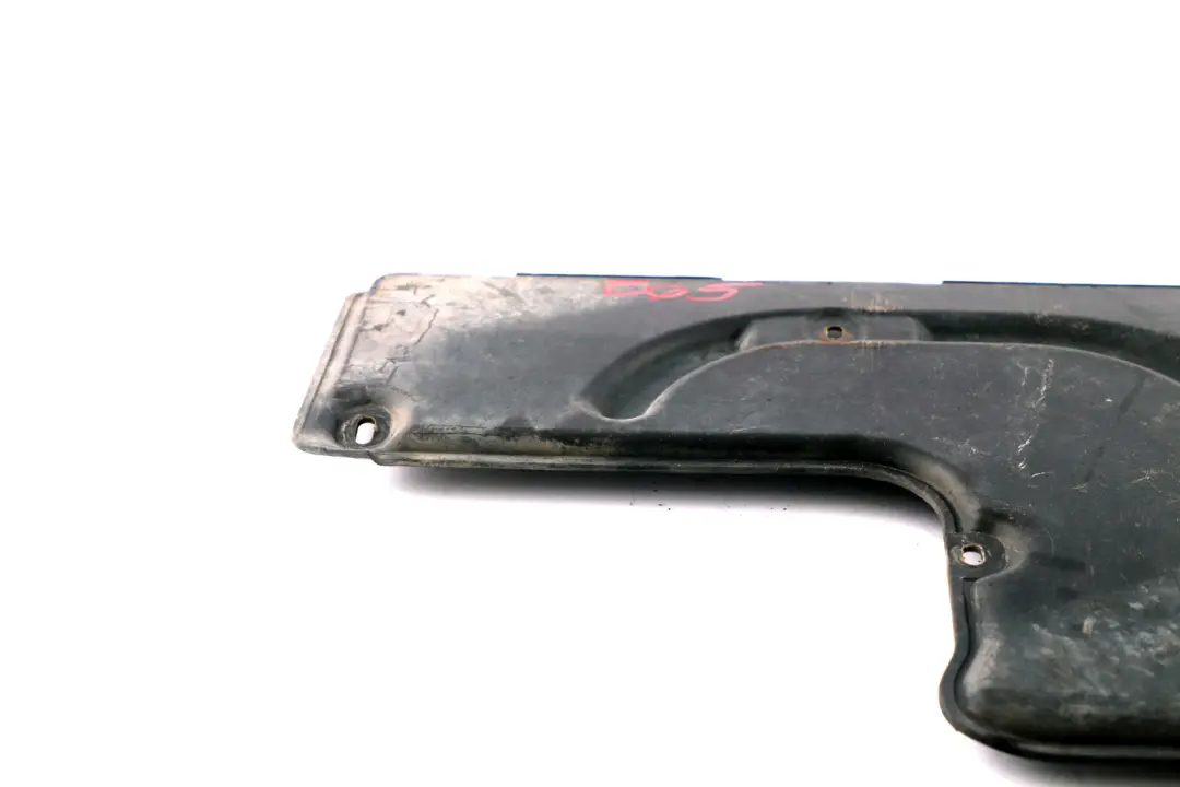 Debajo Cubierta Carroceria Panel Escudo Trasero Izquierdo para BMW E65 con número de pieza 7020537 BMW E65 Debajo Cubierta Carroceria Panel Escudo Trasero Izquierdo - SKU 7020537 - Número de pieza 7020537