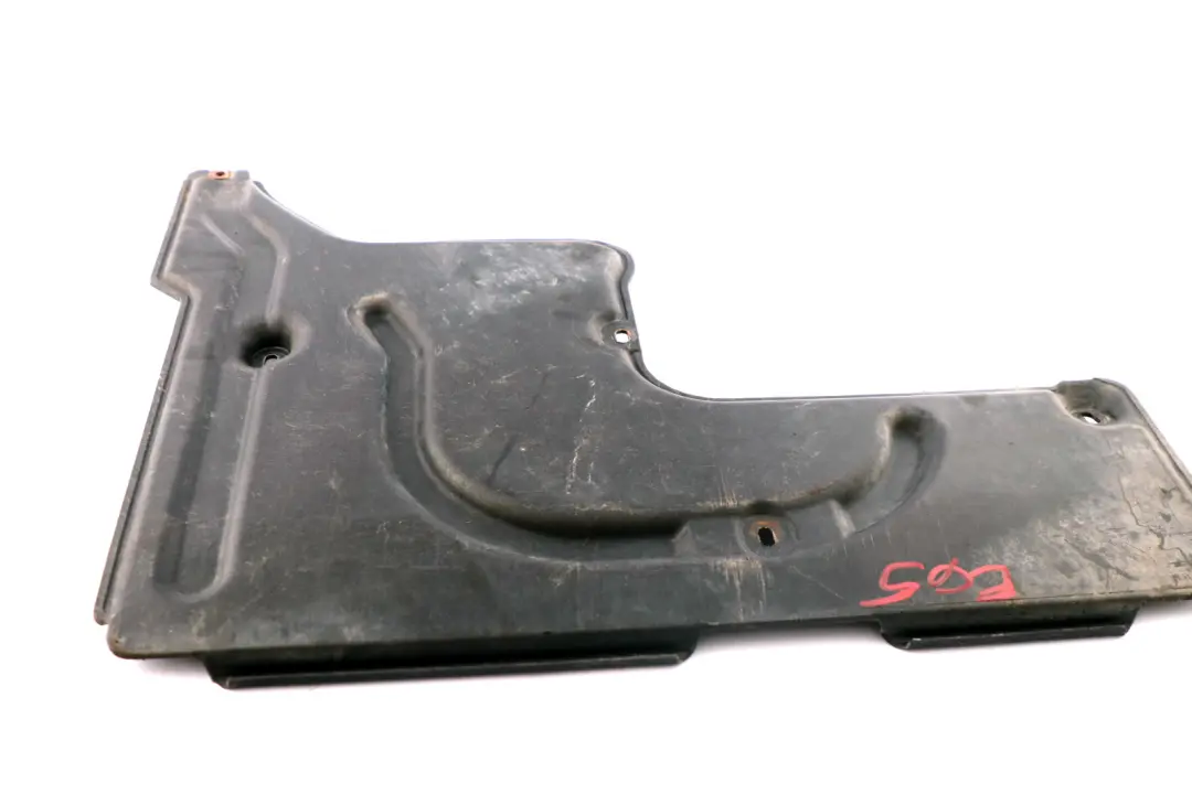 Unterbodenverkleidung Hinten Links für BMW 7 er E65 E66 mit Teilenummer 7020537 BMW 7 er E65 E66 Unterbodenverkleidung Hinten Links - SKU 7020537 - Teilenummer 7020537