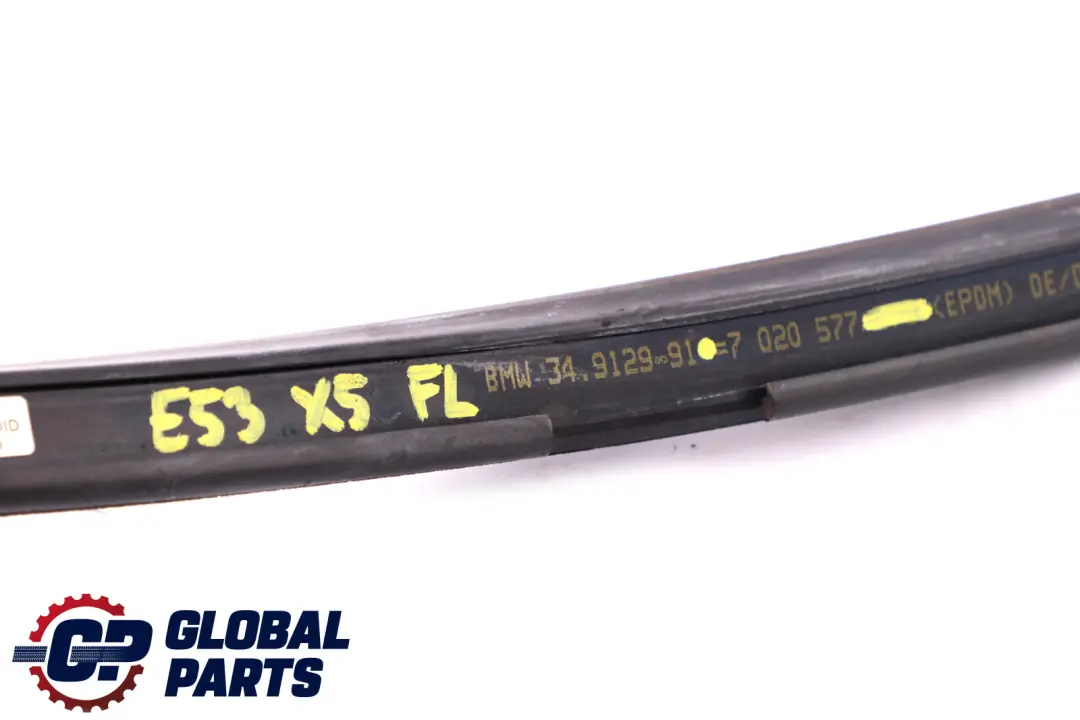 Sello Guia Ventana Delantera Izquierda 5132 para BMW X5 E53 con número de pieza 7020577 BMW X5 E53 Sello Guia Ventana Delantera Izquierda 5132 - SKU 7020577 - Número de pieza 7020577