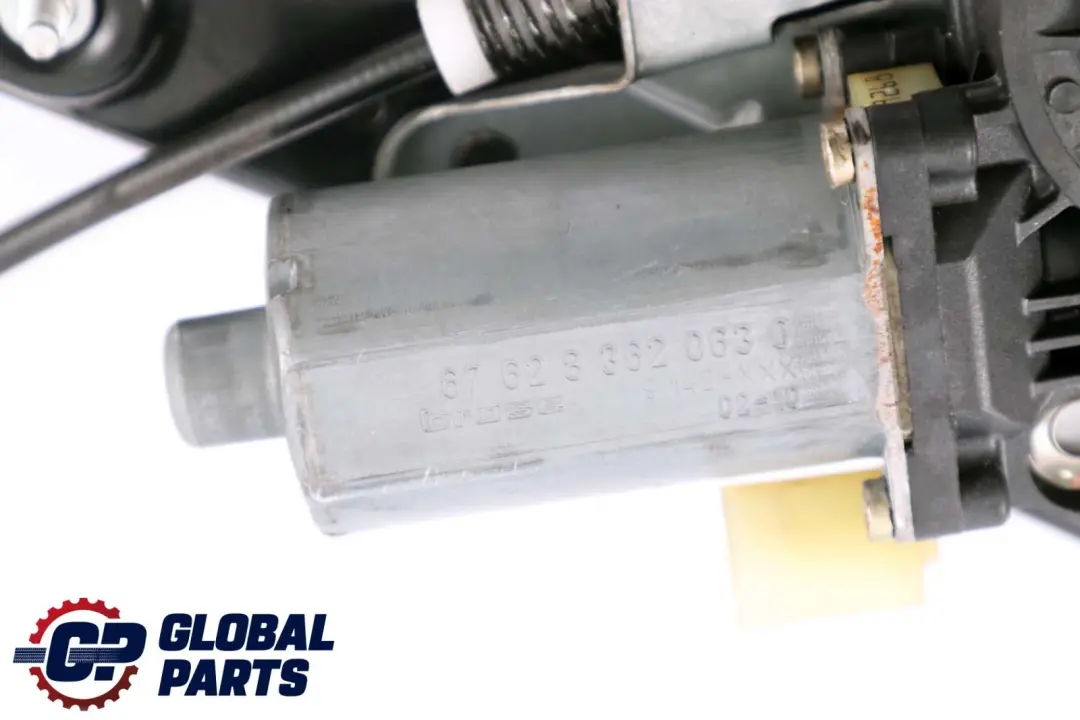 Alzacristalli Elettrici Anteriore Sinistra per BMW E46 con numero di parte 7020659 BMW E46 Alzacristalli Elettrici Anteriore Sinistra - SKU 7020659 - Numero di parte 7020659