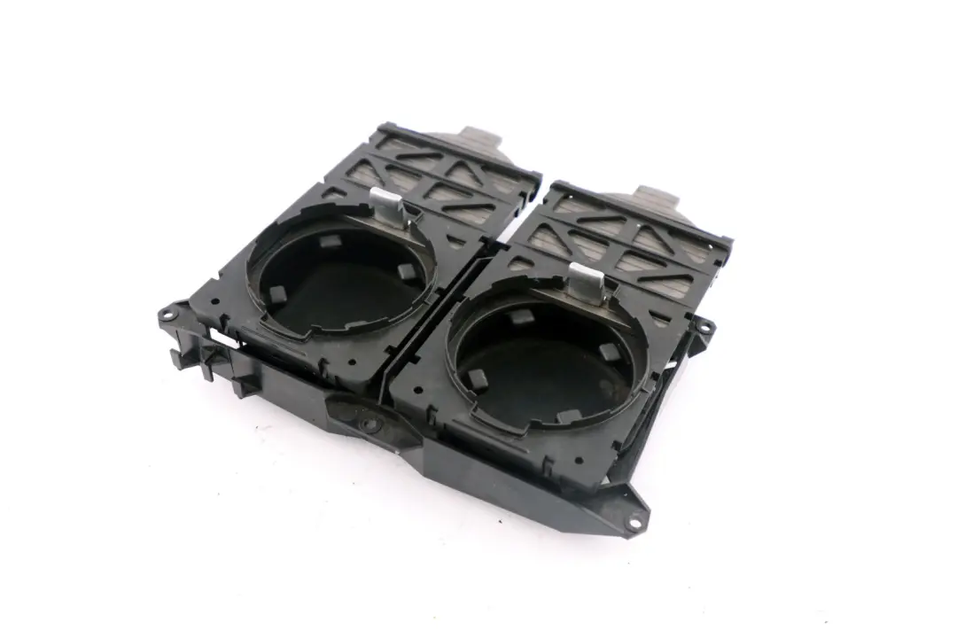 Consola Central Roller Slide Cup Holder Dark Silver para BMW E65 E66 E67 con número de pieza 7022816 BMW E65 E66 E67 Consola Central Roller Slide Cup Holder Dark Silver - SKU 7022816 - Número de pieza 7022816
