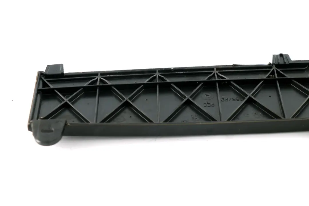 BMW 7 Series E65 E66 Trim Panel Centre Armrest Right O/S Black - SKU 7022846 - Part number 7022846