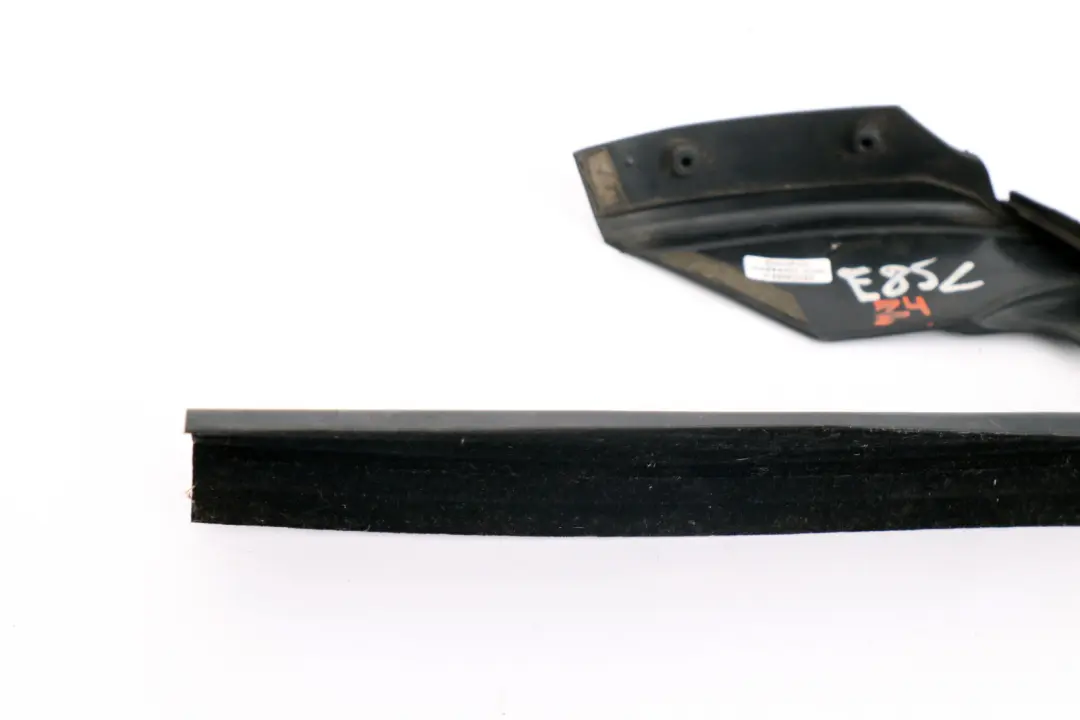 Reihe E85 E86 Abdichtung Spiegeldreieck aussen links 5133 für BMW Z4 mit Teilenummer 7023967 BMW Z4 Reihe E85 E86 Abdichtung Spiegeldreieck aussen links 5133 - SKU 7023967 - Teilenummer 7023967