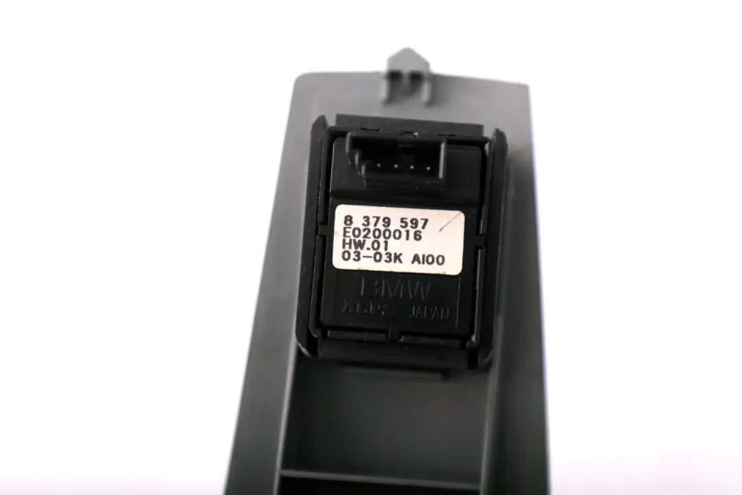 BMW E65 Osłona popielniczka przełącznik szyb lewa - SKU 7024489 - Numer Części 7024489