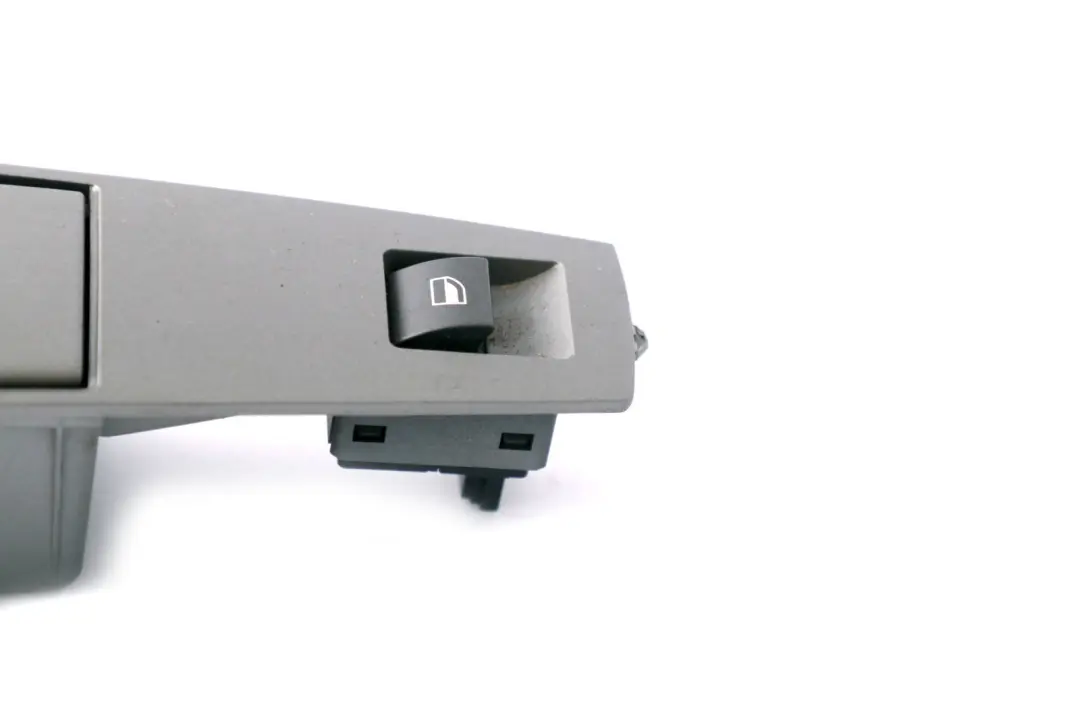Interruptor Ventana Cenicero Acabado Izquierda Plata Oscuro para BMW E65 con número de pieza 7024489 BMW E65 Interruptor Ventana Cenicero Acabado Izquierda Plata Oscuro - SKU 7024489 - Número de pieza 7024489