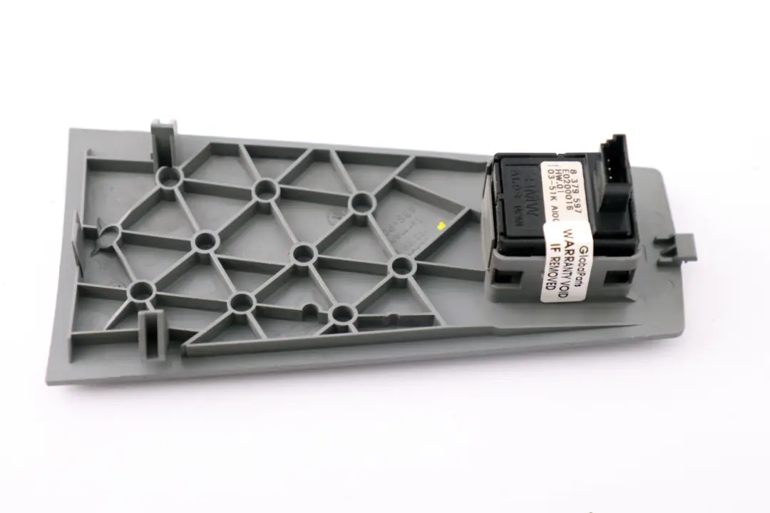 BMW E65 Ventana Interruptor Acabado Cubierta Delantera Pasajero Gris - SKU 7024647 - Número de pieza 7024647