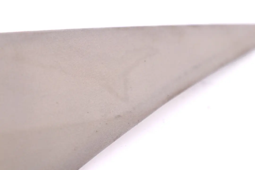 Verkleidung C-Säule hinten rechts Steingrau Grau 7007636 für BMW 7 er E65 E66 mit Teilenummer 7024756 BMW 7 er E65 E66 Verkleidung C-Säule hinten rechts Steingrau Grau 7007636 - SKU 7024756 - Teilenummer 7024756