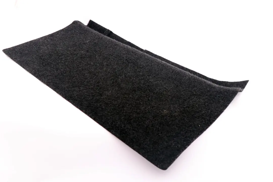 Cubremaletas Panel Inferior Trasero Negro para BMW Serie Z4 E85 con número de pieza 7024819 BMW Serie Z4 E85 Cubremaletas Panel Inferior Trasero Negro - SKU 7024819 - Número de pieza 7024819