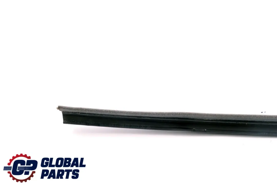 Kantenschutz Seitenscheibe Hinten Rechts für BMW 6 er E63 Touring mit Teilenummer 7025578 BMW 6 er E63 Touring Kantenschutz Seitenscheibe Hinten Rechts - SKU 7025578 - Teilenummer 7025578