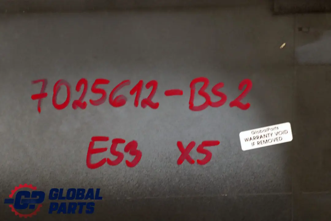 Heckspoiler Oberschale Heckklappe Black Sapphire Metallic für BMW X5 er E53 mit Teilenummer 7025612 BMW X5 er E53 Heckspoiler Oberschale Heckklappe Black Sapphire Metallic - SKU 7025612-BS2 - Teilenummer 7025612