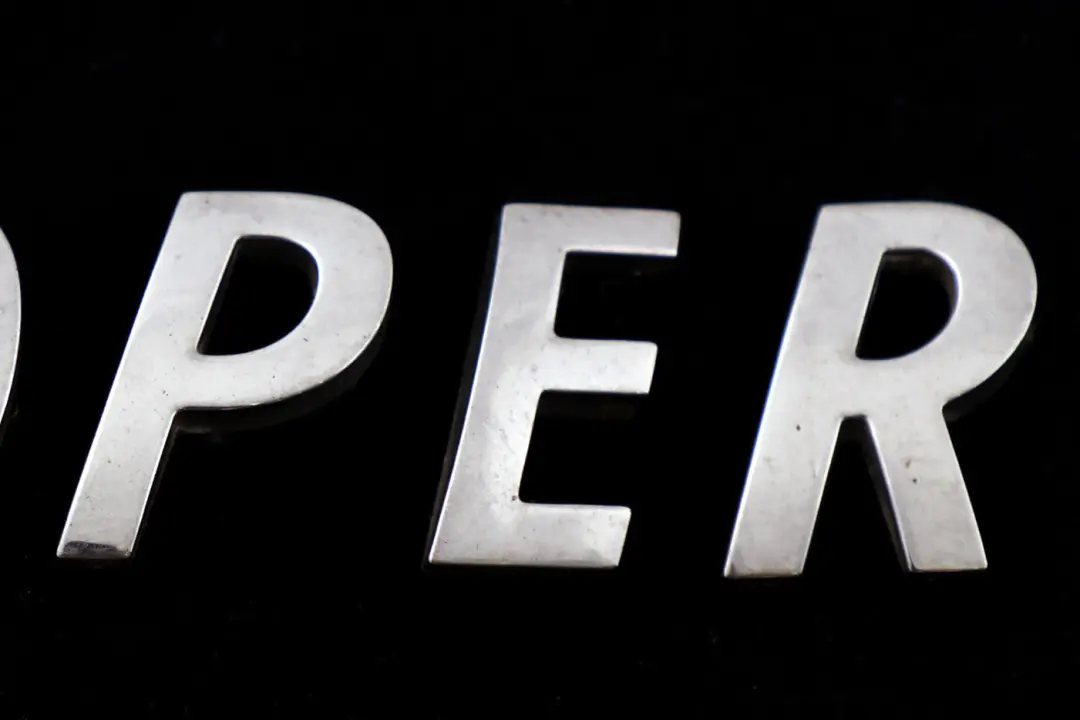  GENUINO Mini Cooper One R50 R52 R53 R55 R56 Lettering Emblema Logo Cooper - SKU 7026180 - Número de pieza 7026180