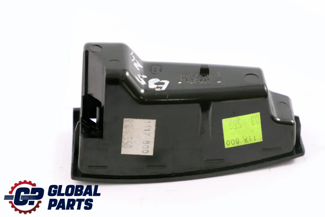 Wkład Popielniczki Przód do BMW Z4 E85 E86 o numerze 7026219 BMW Z4 E85 E86 Wkład Popielniczki Przód - SKU 7026219 - Numer Części 7026219