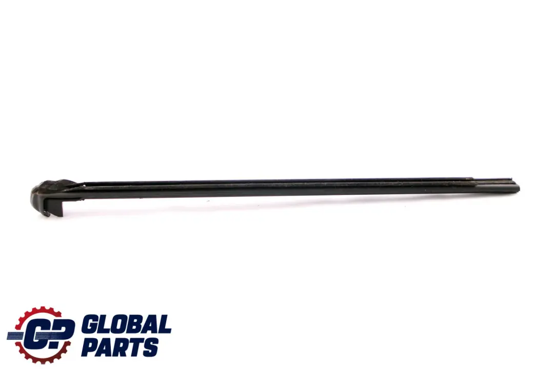 Schachtabdeckung Innen Rechts für BMW 3 er E46 Cabrio mit Teilenummer 7026390 BMW 3 er E46 Cabrio Schachtabdeckung Innen Rechts - SKU 7026390 - Teilenummer 7026390