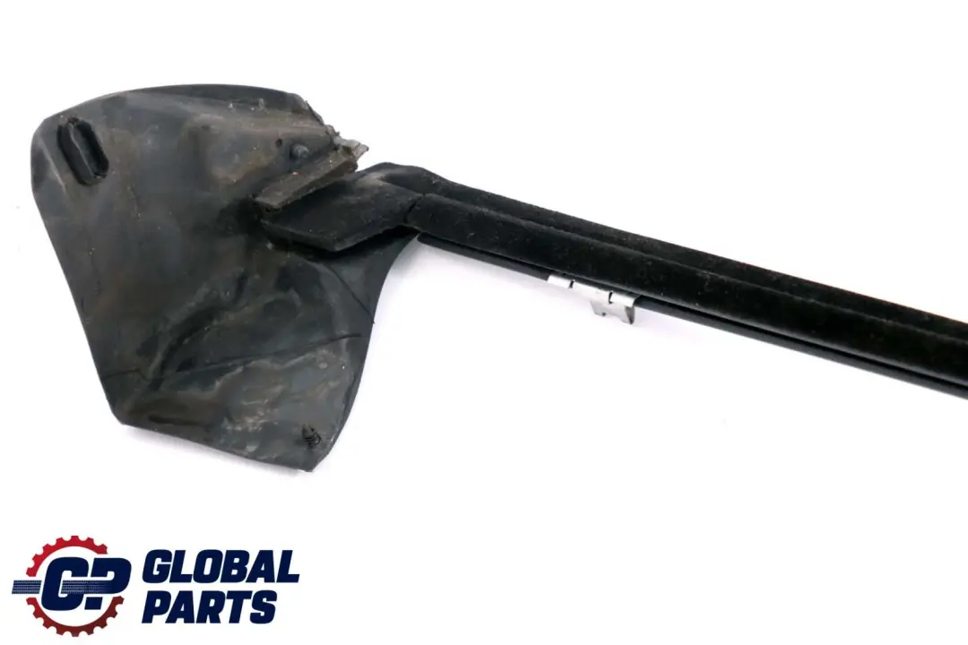 Schachtabdeckung Innen Rechts für BMW 3 er E46 Cabrio mit Teilenummer 7026392 BMW 3 er E46 Cabrio Schachtabdeckung Innen Rechts - SKU 7026392 - Teilenummer 7026392